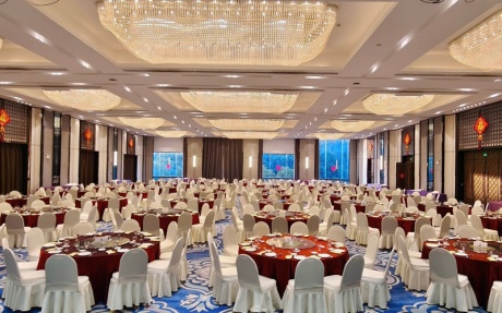 和平厅 [ 最大46桌 · 高6.0m · 无柱 ·  ]